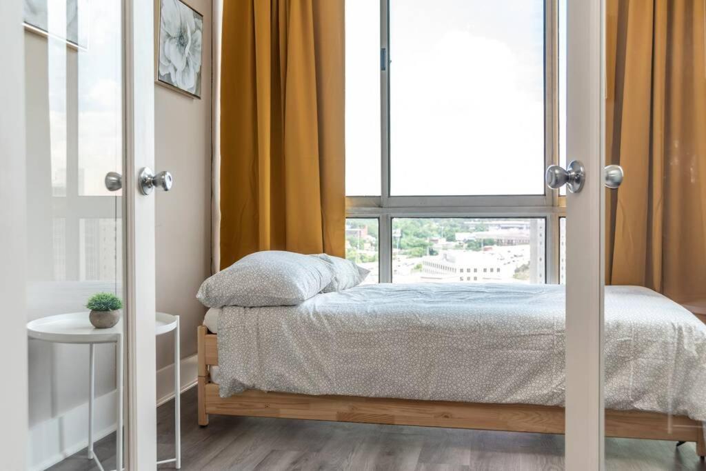 Downtown 1Bd Condo Excellent View! Onsite Parking Lm1704 アトランタ エクステリア 写真